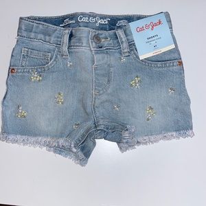 Cat and Jack toddler girls shorts
